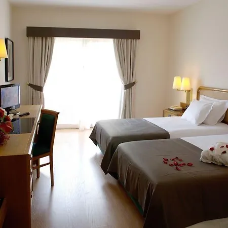 Palace & - Termas De Sao Vicente