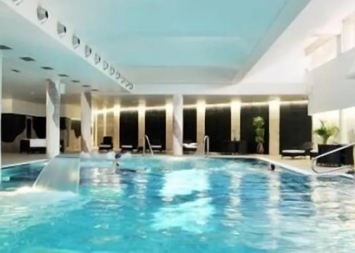 Palace & - Termas De Sao Vicente